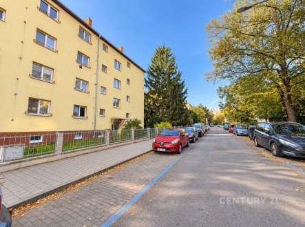 Pronájem bytu, 2+1, 48 m²