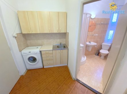 Pronájem bytu, 1+kk, 30 m²