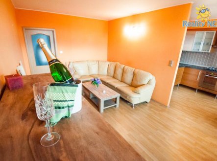 Pronájem bytu, 3+kk, 75 m²