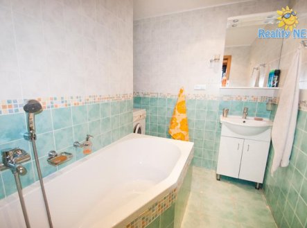 Pronájem bytu, 3+kk, 75 m²