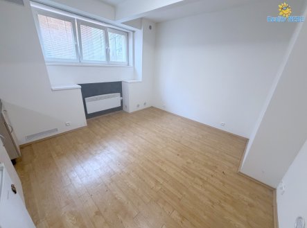 Pronájem bytu, 1+kk, 26 m²