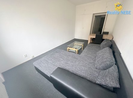 Pronájem bytu, 1+kk, 28 m²