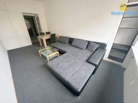 Pronájem bytu, 1+kk, 28 m²