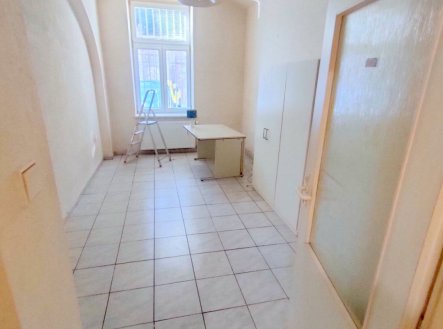 Pronájem bytu, 2+kk, 43 m²
