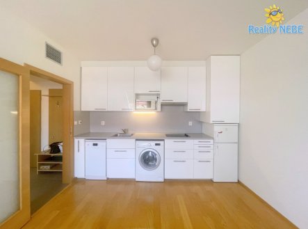 Pronájem bytu, 2+kk, 38 m² obrázek