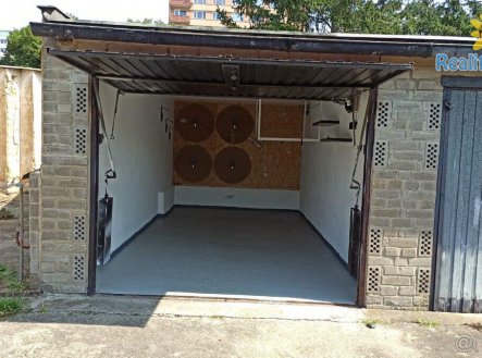 Pronájem - malý objekt/garáž