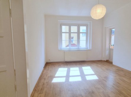 Pronájem bytu, 2+1, 60 m²