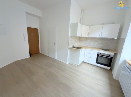 Pronájem bytu, 1+1, 33 m²