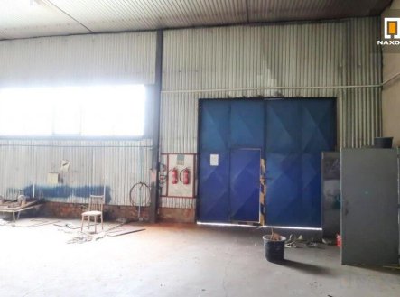 Pronájem výrobní prostory, 748 m²