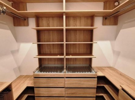 Pronájem bytu, 3+kk, 95 m²