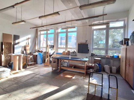 Pronájem výrobní prostory, 169 m²