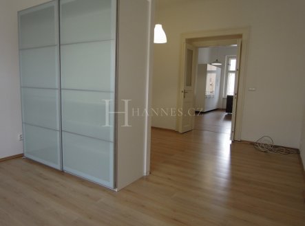 Pronájem bytu, 2+1, 76 m² obrázek