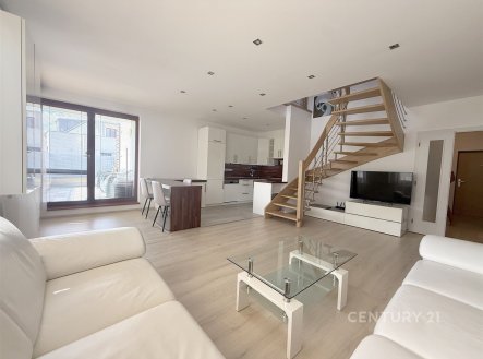 Pronájem bytu, 3+kk, 101 m²