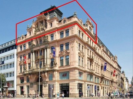 Pronájem kanceláře, 932 m²