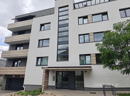 Pronájem bytu, 2+kk, 58 m²