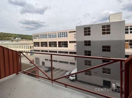 Pronájem kanceláře, 91 m²