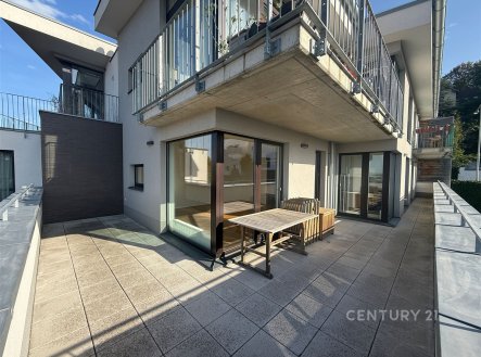 Pronájem bytu, 5+kk, 101 m²