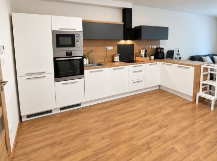 Pronájem bytu, 3+kk, 83 m²