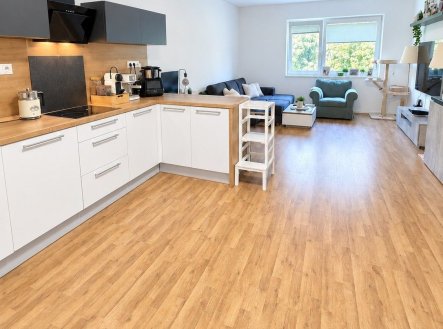 Pronájem bytu, 3+kk, 83 m²