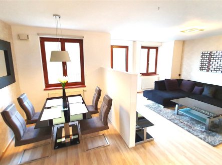 Pronájem bytu, 3+kk, 83 m²