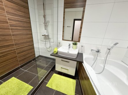 Pronájem bytu, 3+kk, 71 m²