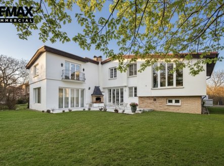 Prodej domu/vily, 355 m²