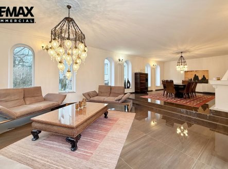 Prodej domu/vily, 355 m²