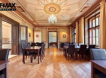 Prodej jiné komerční nemovitosti, 2 400 m²