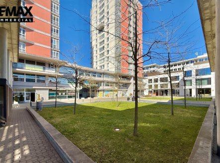 Prodej obchodní prostory, 106 m²