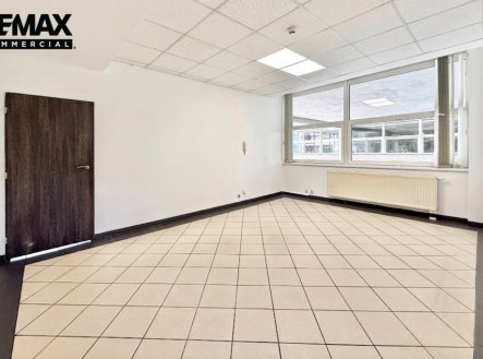 Prodej obchodní prostory, 106 m²