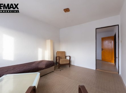 Prodej výrobní prostory, 1 277 m²