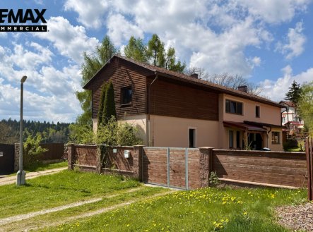 Prodej hotel, 282 m²