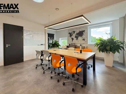 Prodej výrobní prostory, 1 446 m²