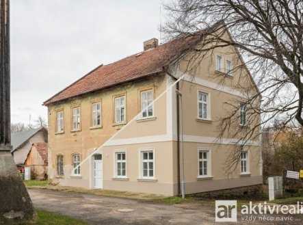 Prodej domu/vily, 420 m² obrázek