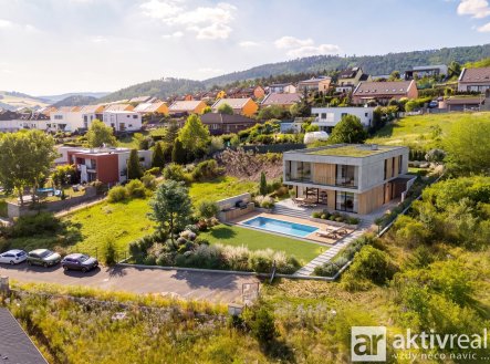 Prodej pozemku pro bydlení, 732 m²