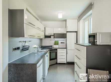 Pronájem bytu, 2+1, 54 m²