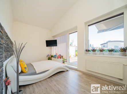 Prodej bytu, 2+kk, 84 m²