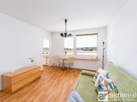 Pronájem bytu, 1+kk, 32 m² obrázek