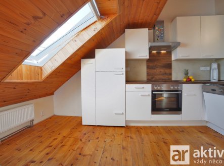 Pronájem bytu, 2+kk, 69 m²