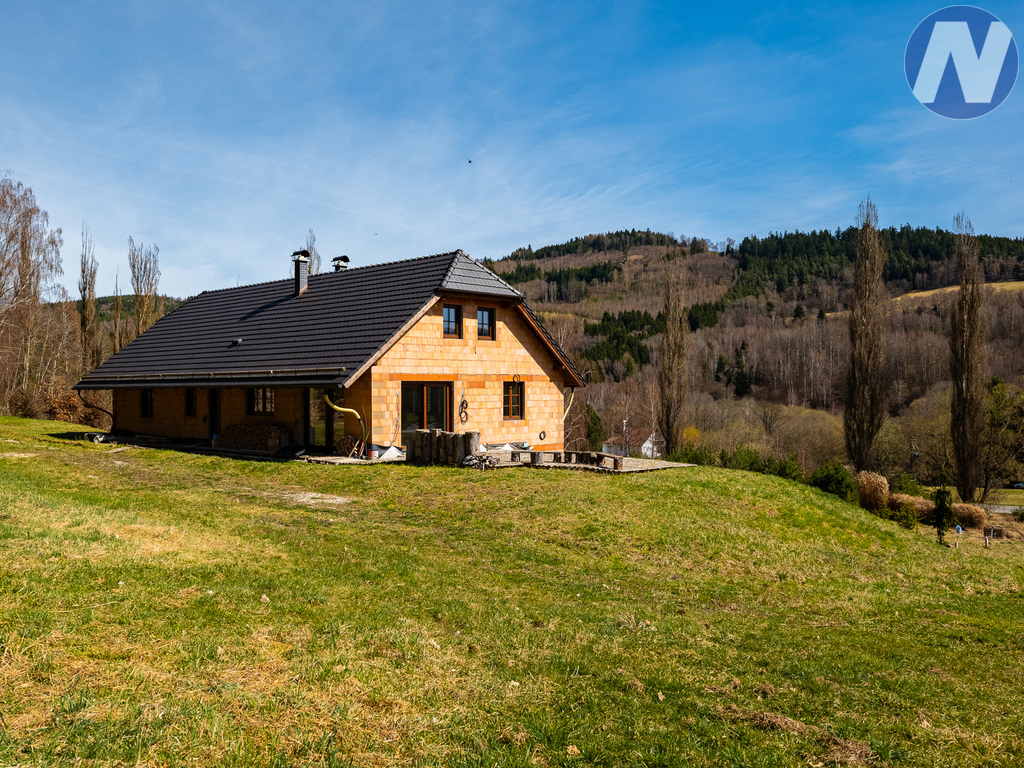 pana8519-hdr.jpg