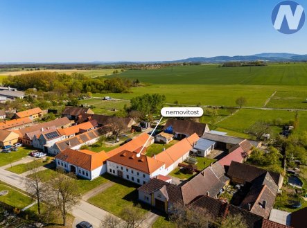Prodej zemědělského objektu, 3 660 m²