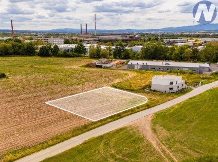 Prodej pozemku pro komerční výstavbu, 1 700 m²
