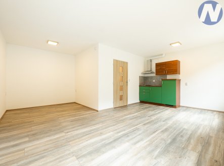 Pronájem bytu, 1+kk, 35 m²