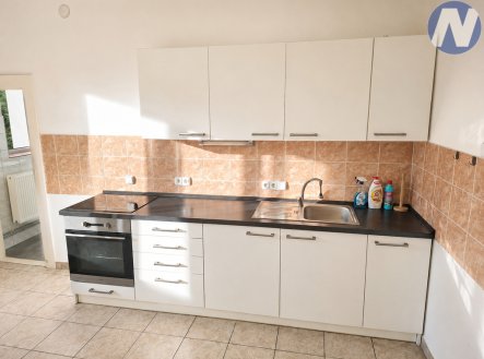 Pronájem bytu, 2+1, 74 m²