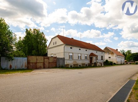 Prodej výrobní prostory, 1 025 m²