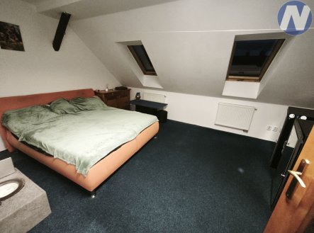 Pronájem bytu, 4+1, 70 m²