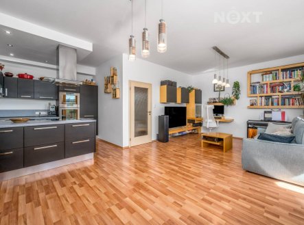 Pronájem bytu, 2+kk, 72 m²
