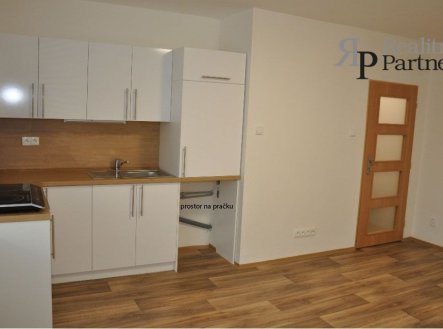 Pronájem bytu, 1+kk, 26 m²