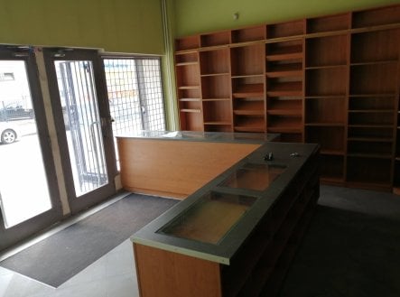 Pronájem obchodní prostory, 42 m²