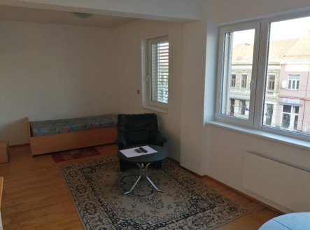Pronájem bytu, 1+kk, 39 m²
